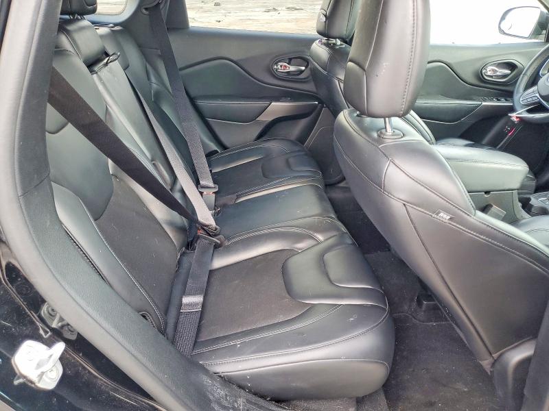 Фото 11 - JEEP GRAND CHER