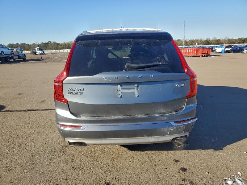 Фото 6 - VOLVO XC90