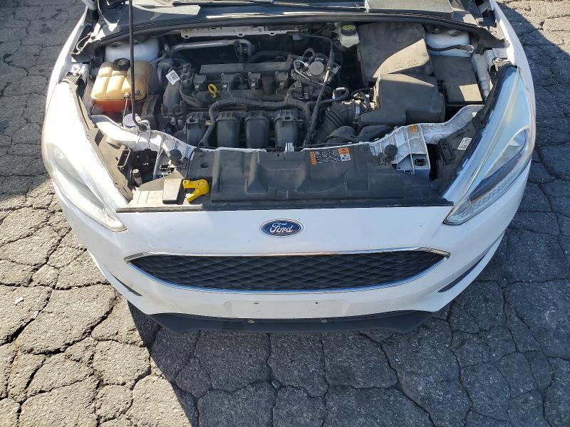 Фото 11 - FORD FOCUS