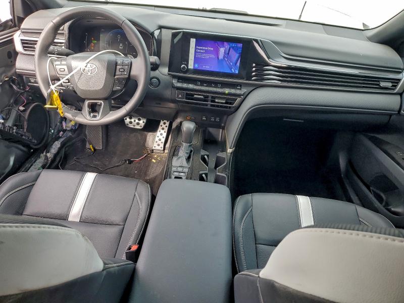 Фото 8 - TOYOTA CAMRY