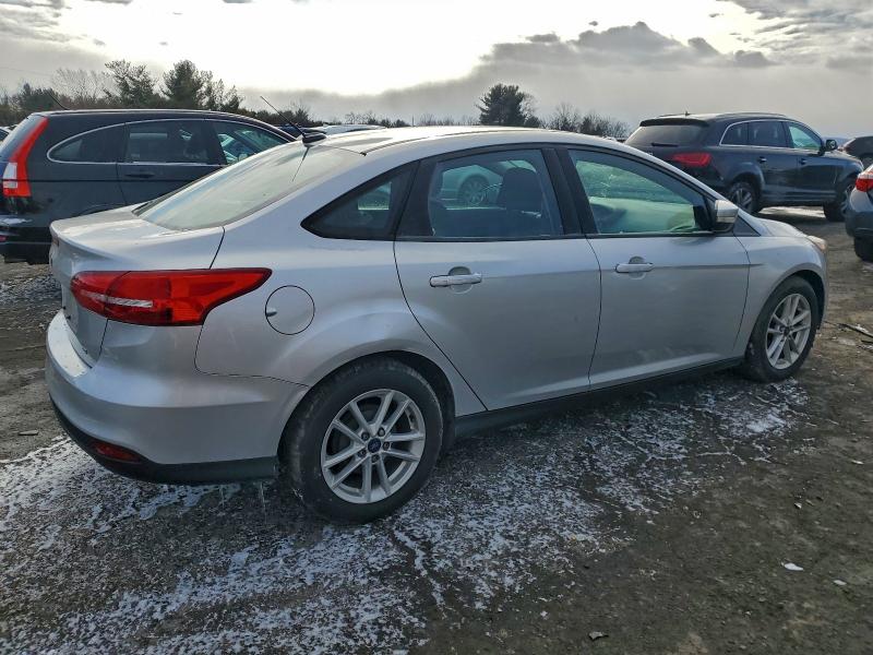 Фото 3 - FORD FOCUS