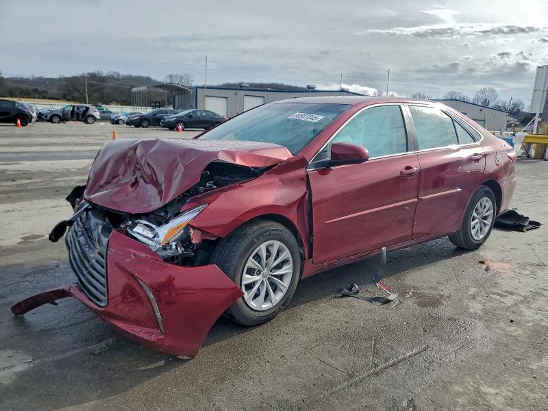 Фото 1 - TOYOTA CAMRY