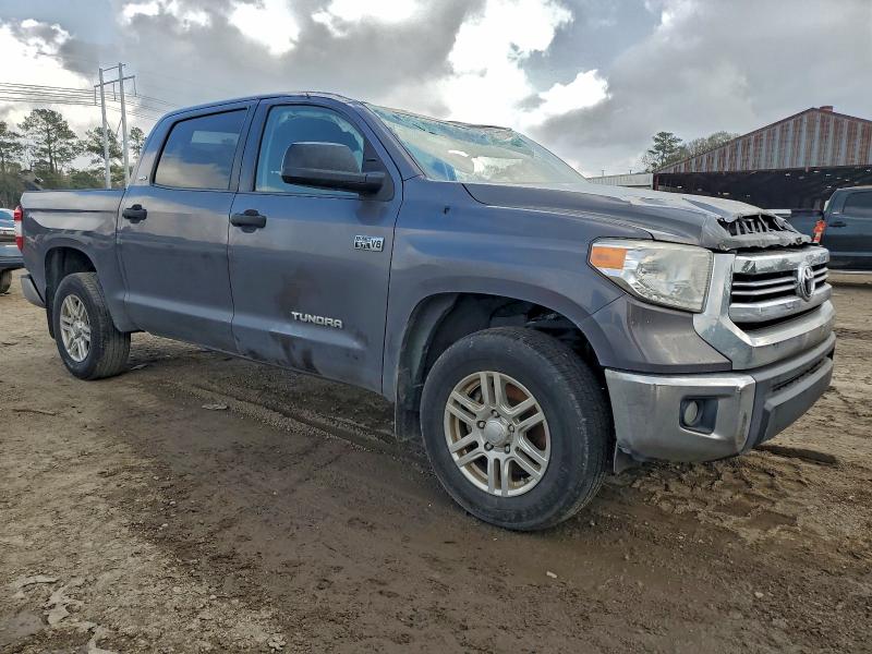 Фото 4 - TOYOTA TUNDRA