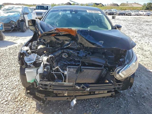 Фото 5 - NISSAN VERSA