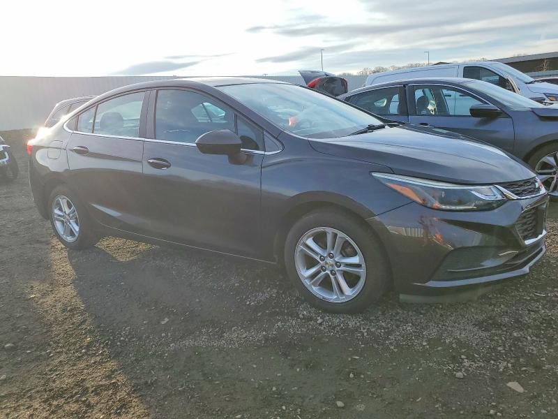 Фото 4 - CHEVROLET CRUZE