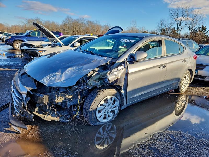 Фото 1 - HYUNDAI ELANTRA