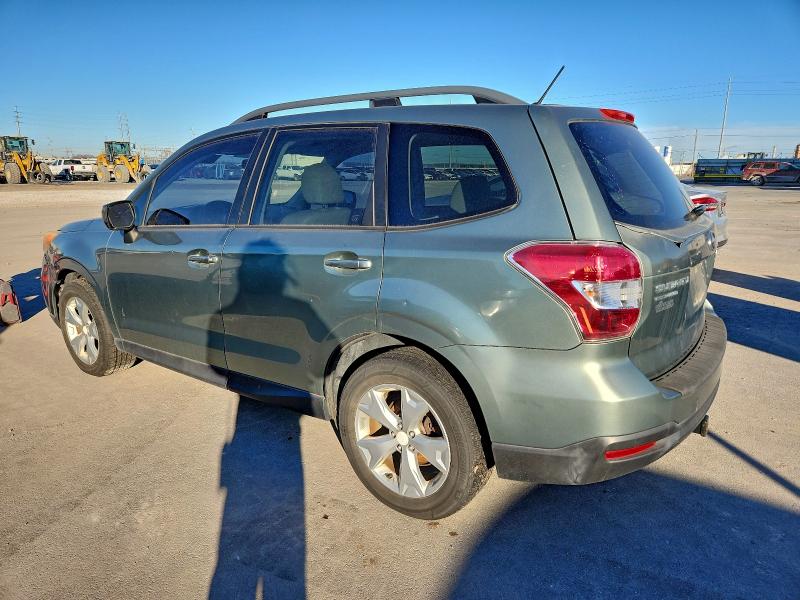 Фото 2 - SUBARU FORESTER