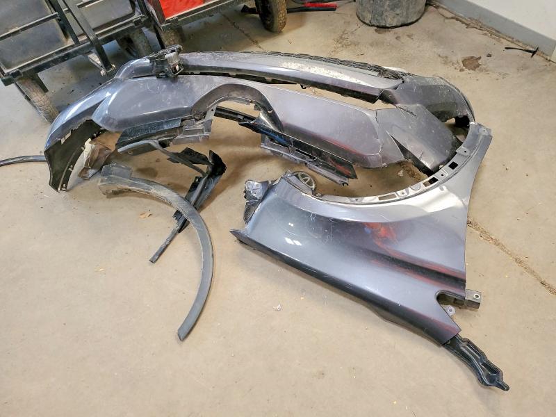 Фото 13 - TOYOTA RAV4