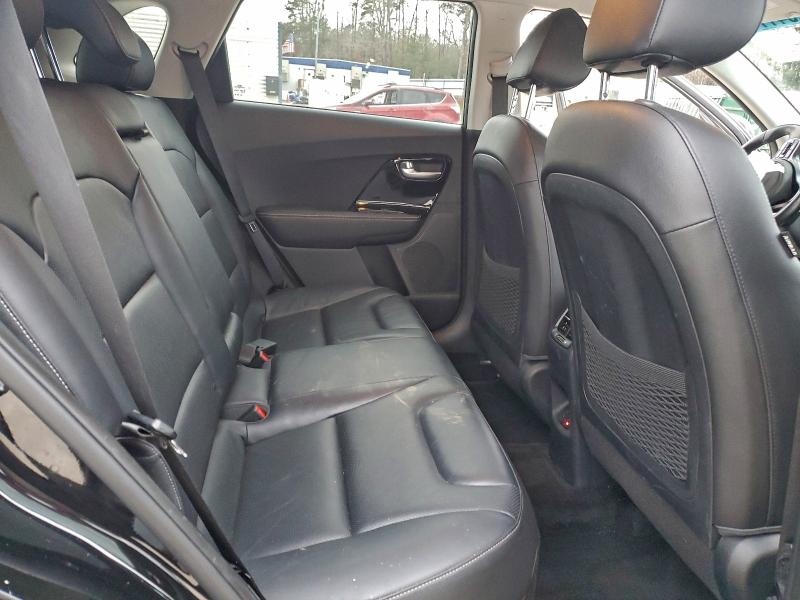 Фото 11 - KIA NIRO