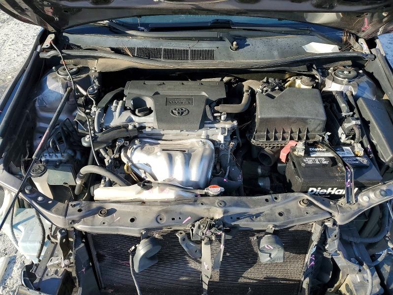 Фото 11 - TOYOTA CAMRY