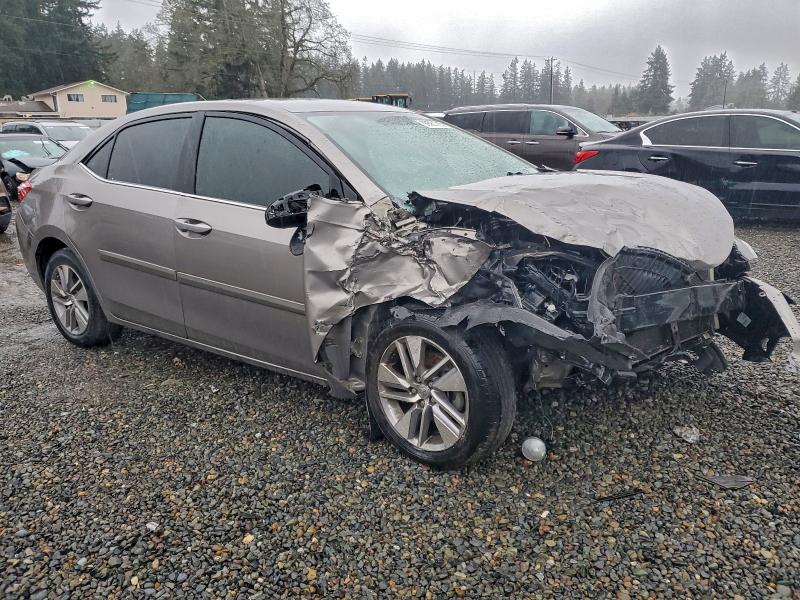 Фото 4 - TOYOTA COROLLA