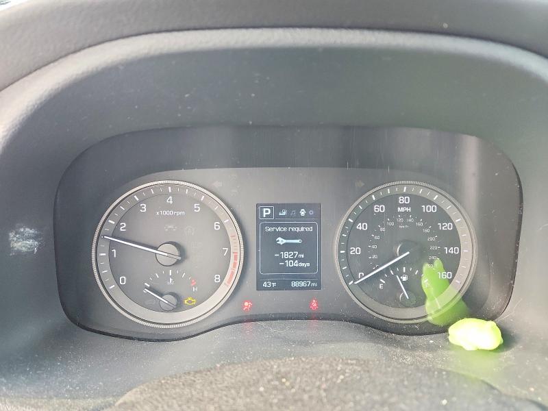 Фото 9 - HYUNDAI TUCSON