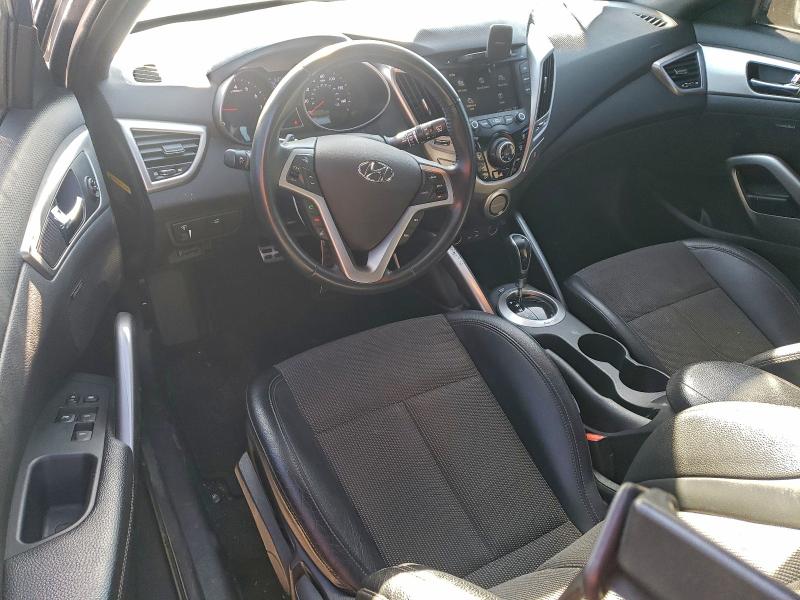 Фото 8 - HYUNDAI VELOSTER