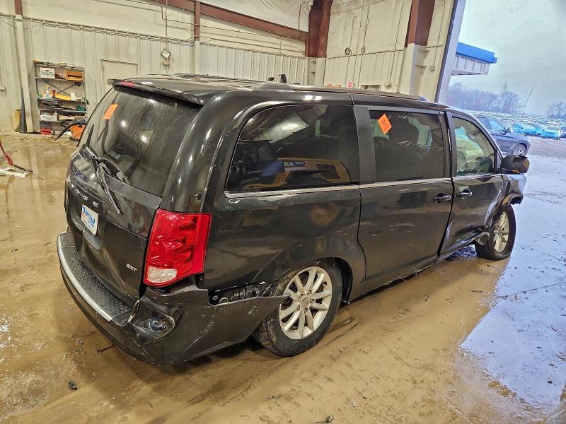 Фото 3 - DODGE CARAVAN