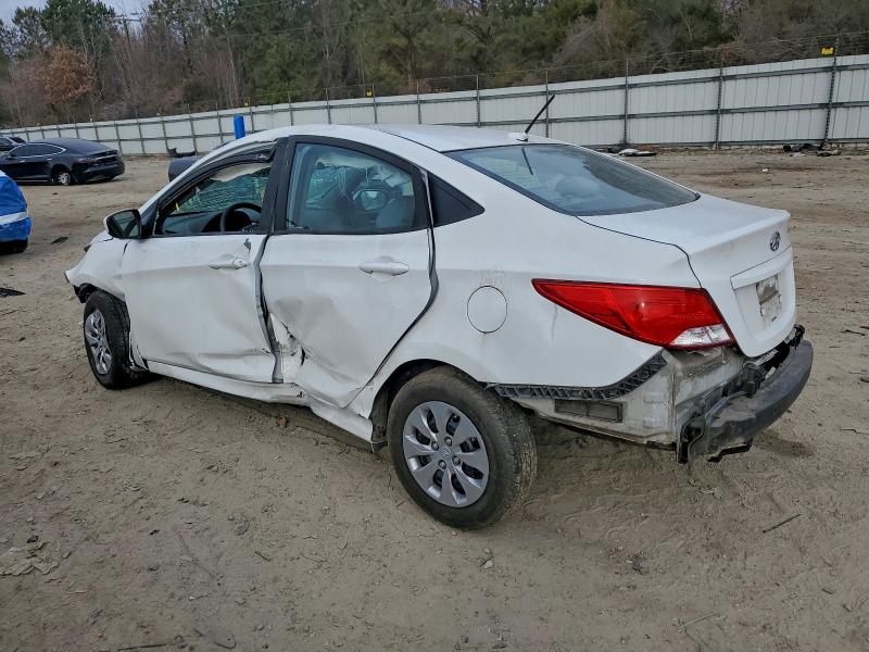 Фото 2 - HYUNDAI ACCENT