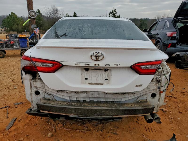 Фото 6 - TOYOTA CAMRY