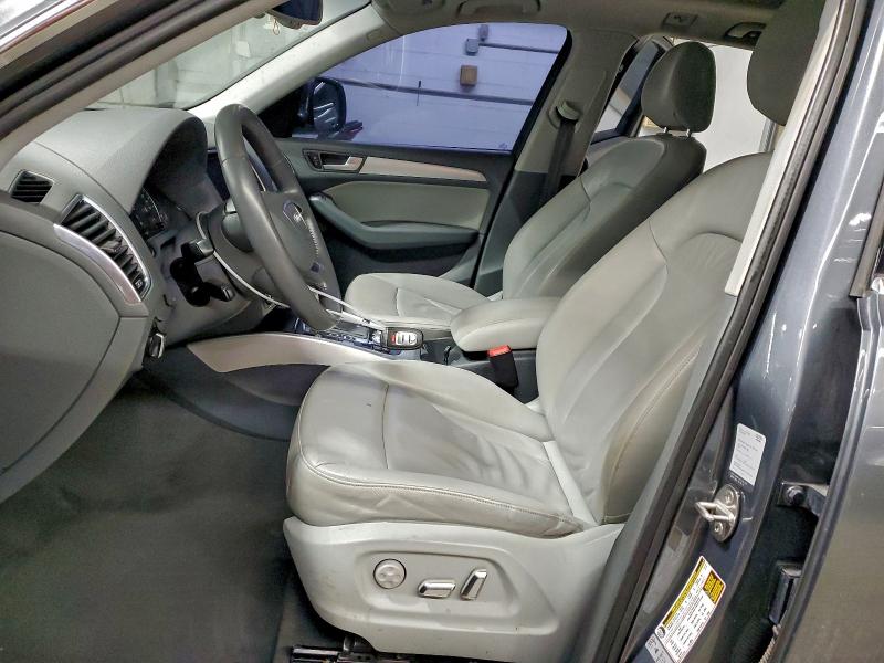 Фото 7 - AUDI Q5