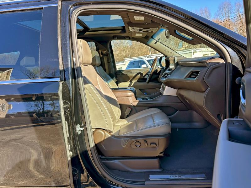 Фото 8 - GMC YUKON