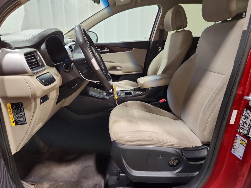 Фото 7 - KIA SORENTO