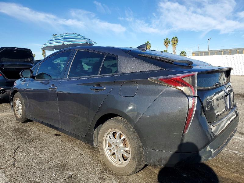 Фото 2 - TOYOTA PRIUS