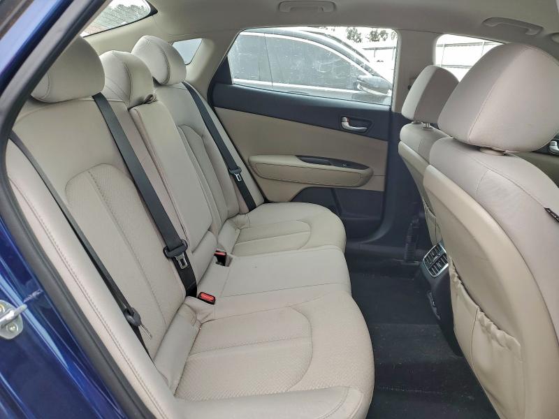 Фото 10 - KIA OPTIMA