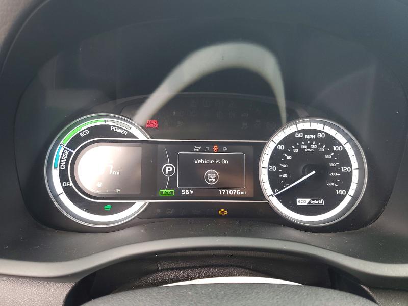 Фото 9 - KIA NIRO