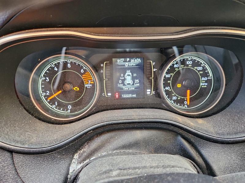 Фото 9 - JEEP GRAND CHER