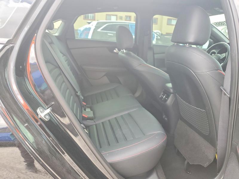 Фото 10 - KIA FORTE