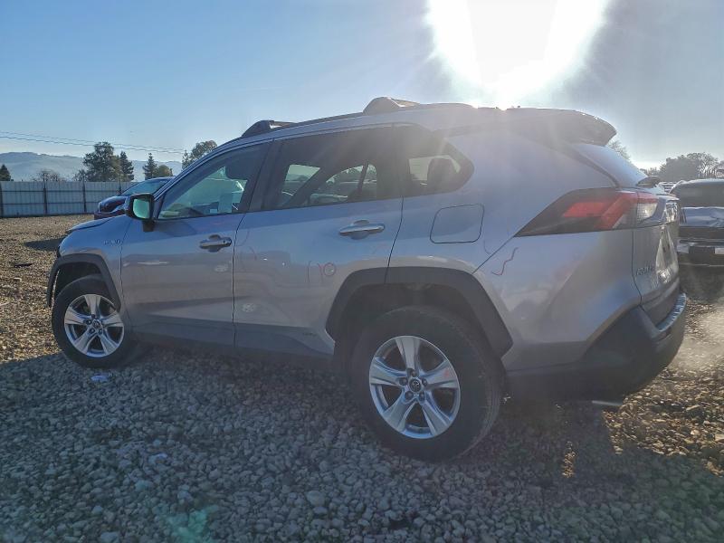 Фото 2 - TOYOTA RAV4