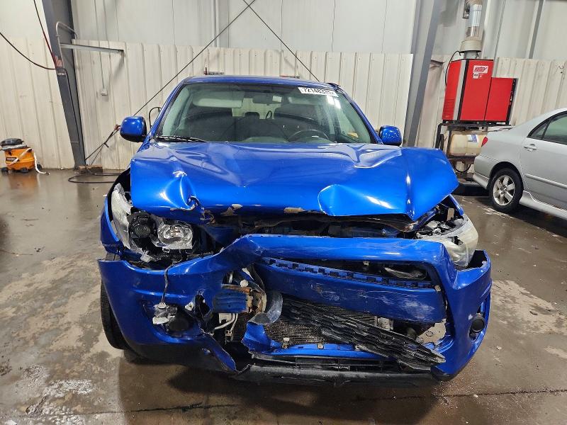 Фото 5 - MITSUBISHI OUTLANDER