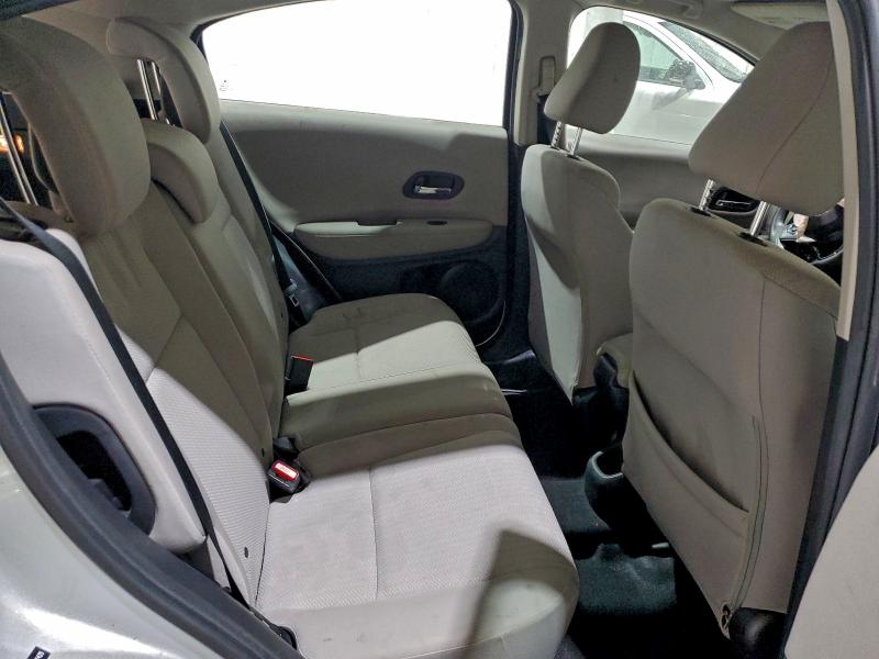 Фото 10 - HONDA HR-V