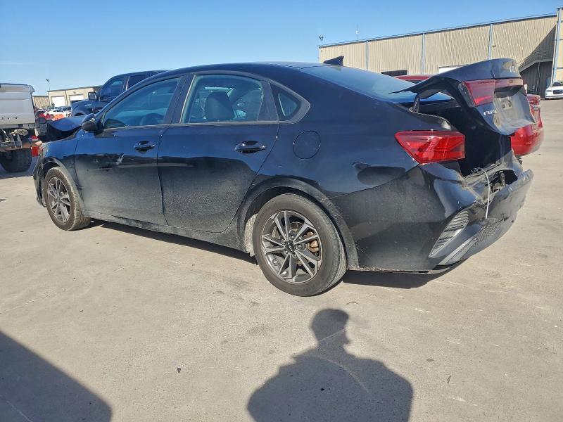 Фото 2 - KIA FORTE