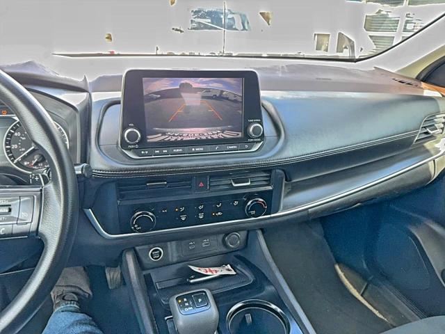 Фото 9 - NISSAN ROGUE