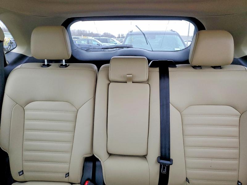 Фото 10 - FORD EDGE