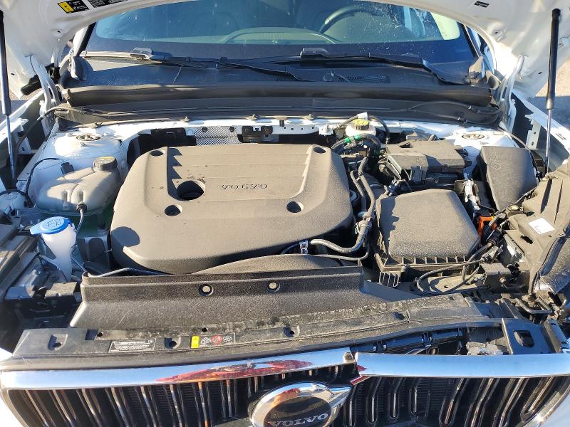 VOLVO XC40 CORE 2025 VIN YV4L12UJ5S2576566