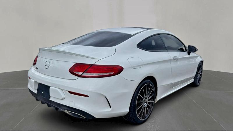 Фото 4 - MERCEDES-BENZ C-CLASS