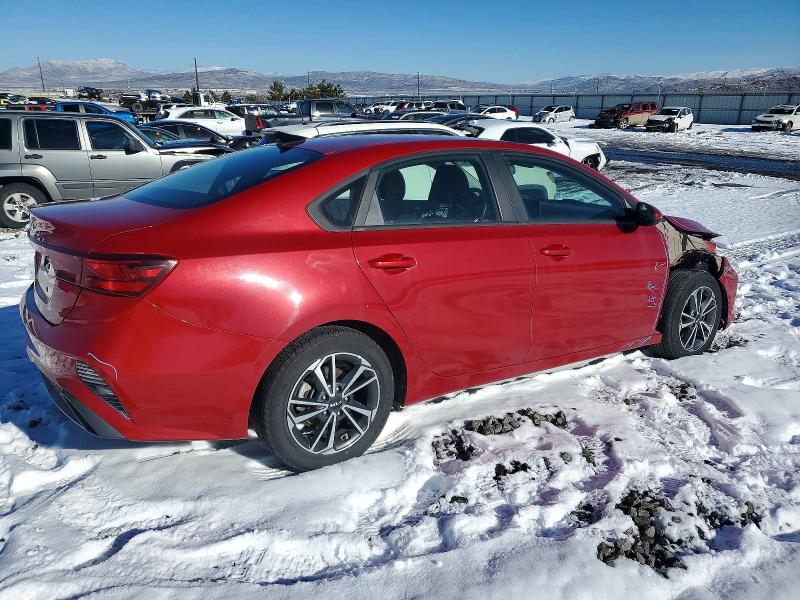 Фото 3 - KIA FORTE