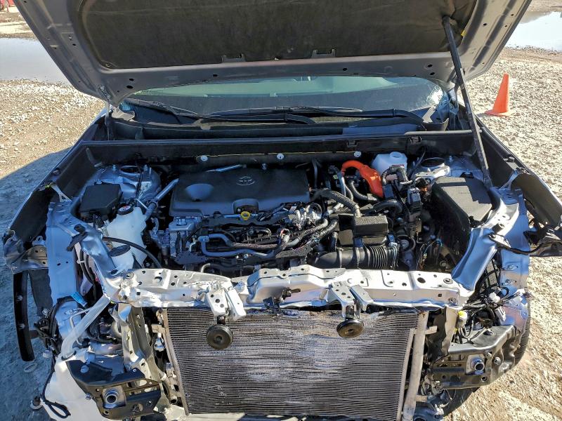 Фото 12 - TOYOTA RAV4