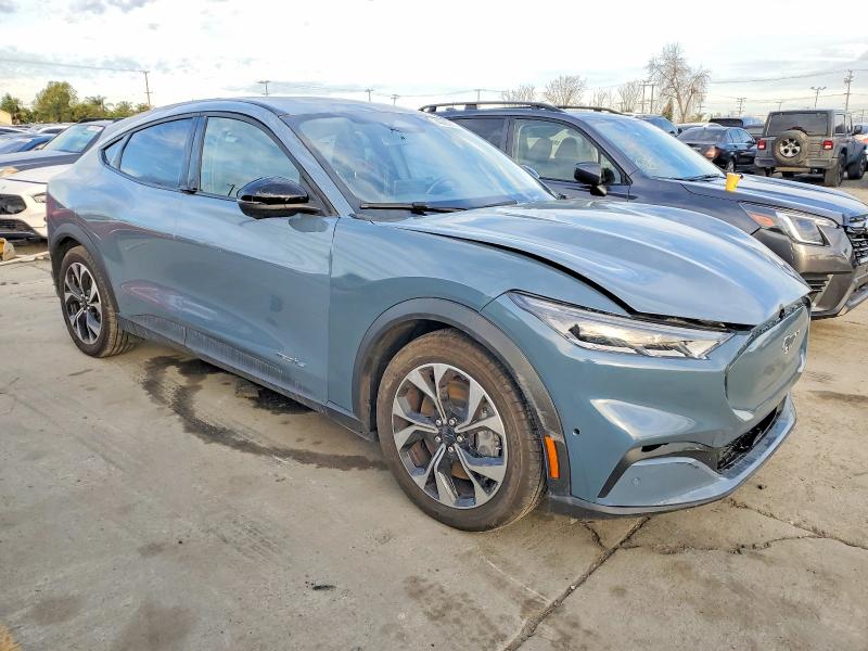 Фото 4 - FORD MUSTANG