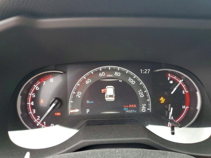 Фото 9 - TOYOTA RAV4