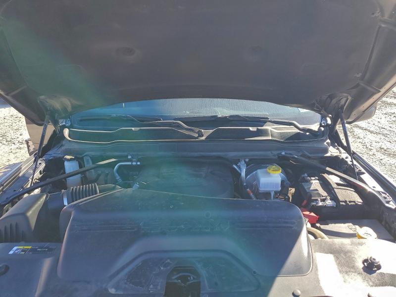 Фото 11 - RAM 2500