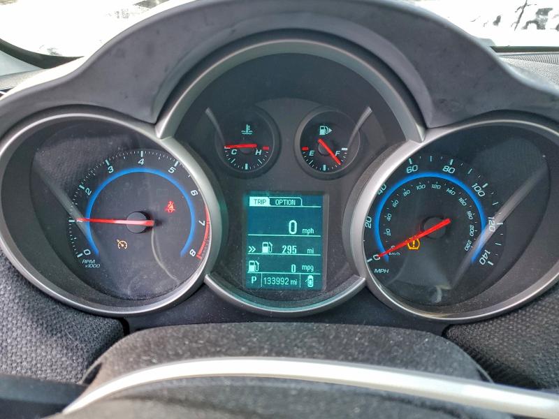 Фото 9 - CHEVROLET CRUZE