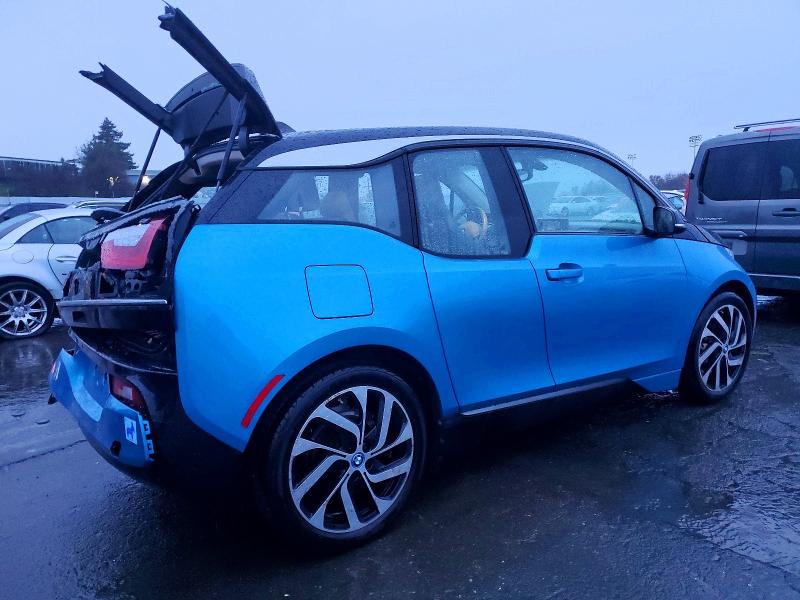 Фото 3 - BMW I SERIES