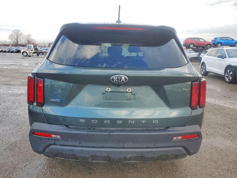 Фото 6 - KIA SORENTO