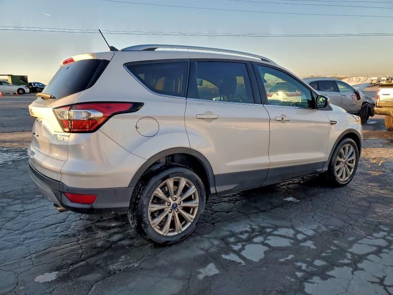 Фото 3 - FORD ESCAPE