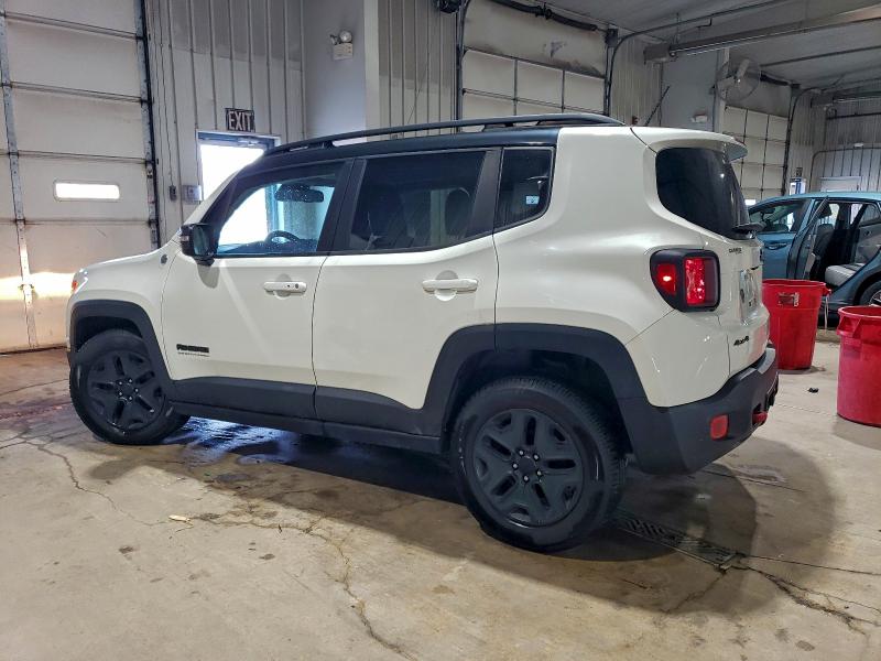 Фото 2 - JEEP RENEGADE