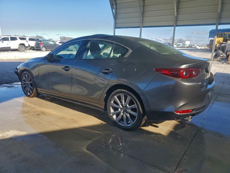 Фото 2 - MAZDA 3