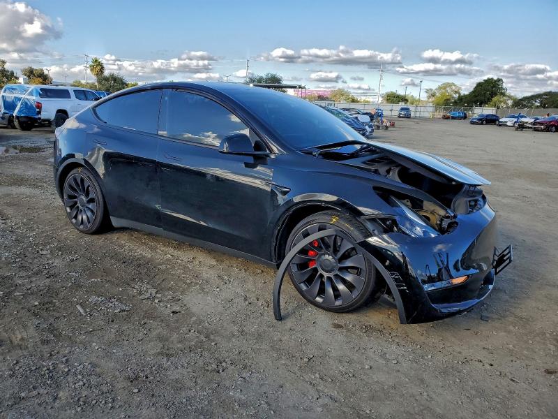 Фото 4 - TESLA MODEL Y