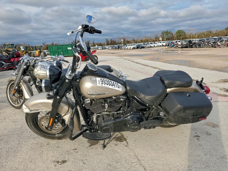 HARLEY-DAVIDSON FL 2018