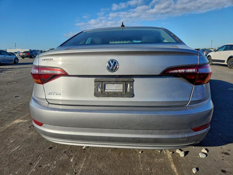 Фото 6 - VOLKSWAGEN JETTA